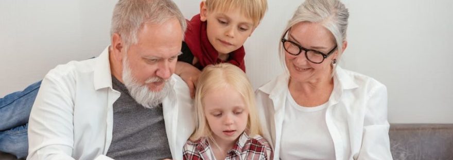 создание Евы из ребра Адама, смысл сотворения женщины, любовь и отношения в христианстве, святитель Иоанн Златоуст о браке, духовный смысл брака