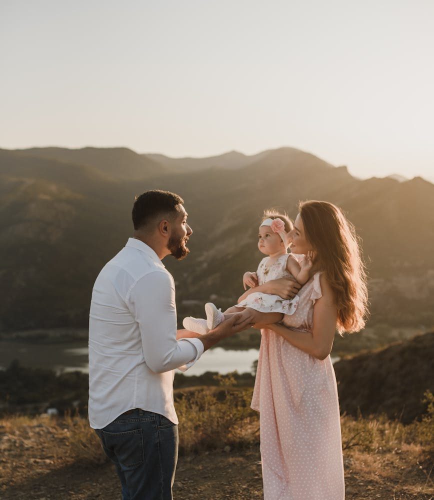 верность жертва любовь Шушня, любовь без креста секонд хэнд, принцип Креста в отношениях, жертва себя для другого Шушня, влюбленность легко любить трудно крест, без жертвы нет глубокой любви Пантелеимон, 1orthodoxclub