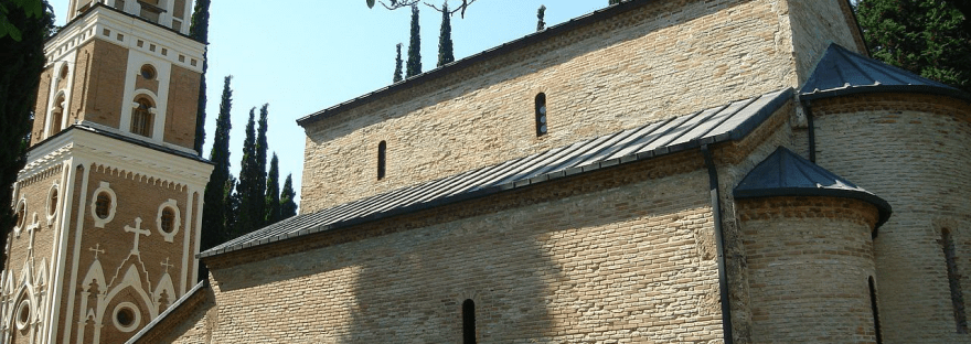 монастырь Бодбе Грузия, Бодбе святая Нина Кахетия, могила святой Нины Бодбе, источник святой Нины Бодбе, женский монастырь Бодбе Сигнахи, 1orthodoxclub